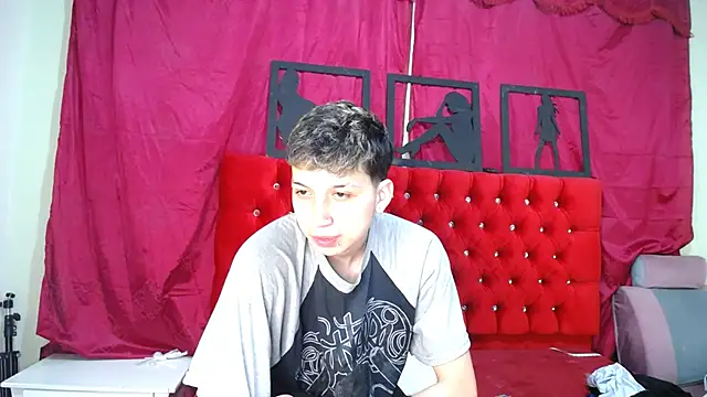  Thomas hot  online show from 17, 3, 2025