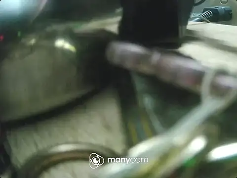 Snapshot of long18cmHFxxx chatting on 3, 11, 2025 long18cmHFxxx online show from 3, 11, 2025