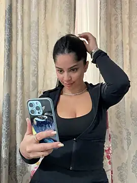 Snapshot of _adelle chatting on 19, 2, 2026 adelle online show from 19, 2, 2026