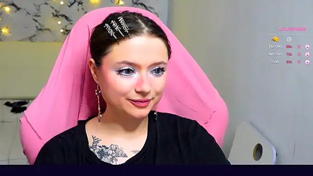 me  hanna online show from 5, 3, 2025