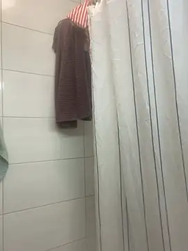 Elrubiolargo online show from 25, 12, 2024