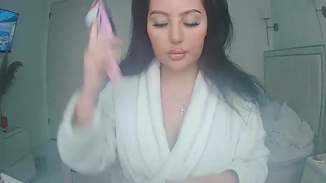 Snapshot of magical_mia chatting on 14, 5, 2026 magical mia online show from 14, 5, 2026