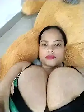 Snapshot of sweetpe chatting on 28, 2, 2026 sweetpe online show from 28, 2, 2026