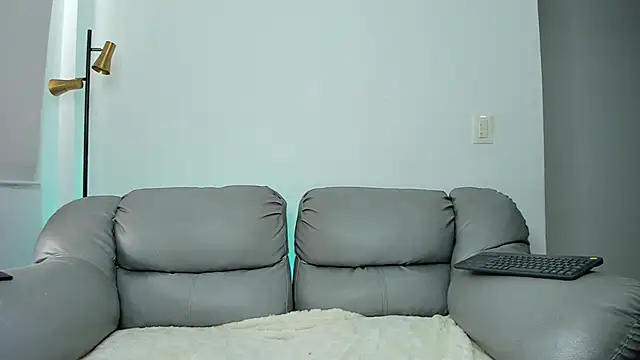 Snapshot of bellacarolainnn chatting on 7, 6, 2026 bellacarolainnn online show from 7, 6, 2026