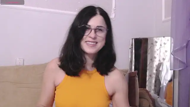 MonicaMelano online show from 11, 11, 2025