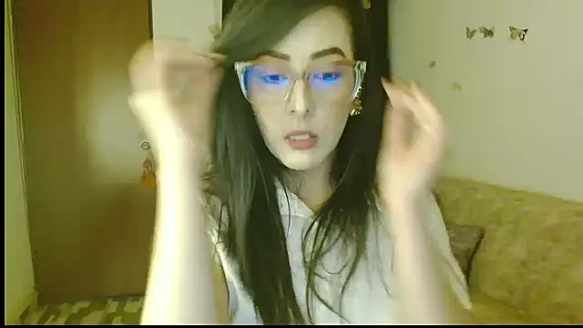 Snapshot of ella_peck chatting on 19, 4, 2026 ella peck online show from 19, 4, 2026