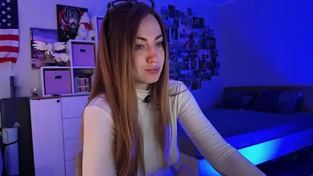 LinaWitch online show from 4, 7, 2026
