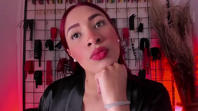 charrlotte quinn online show from 12, 10, 2025