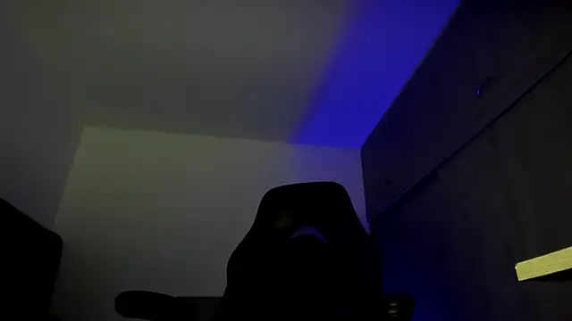 Snapshot of male_pussy chatting on 24, 11, 2025 male pussy online show from 24, 11, 2025