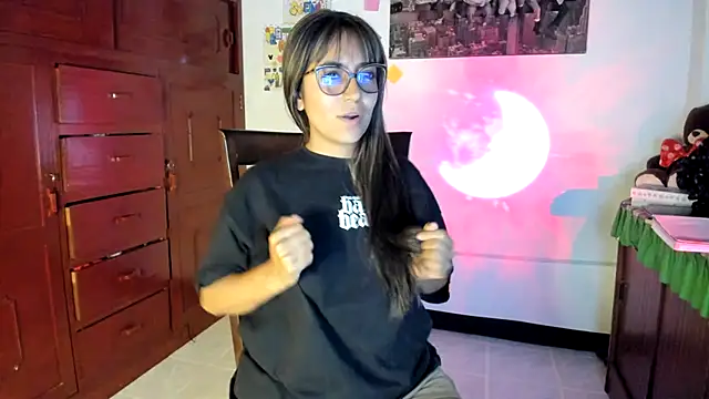 Isabellaa22 1 online show from 10, 2, 2025