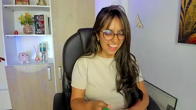 Isabellaa22 1 online show from 26, 2, 2025