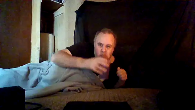 Nightshade7712 online show from 19, 2, 2026