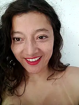 Snapshot of lunazulsj chatting on 12, 9, 2025 lunazulsj online show from 12, 9, 2025