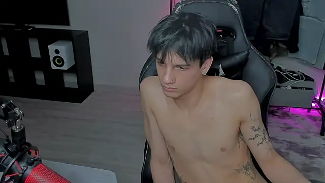 MarkBrowniii online show from 6, 3, 2025