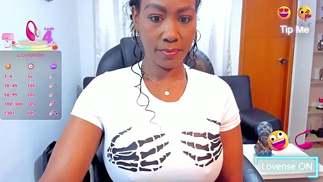 Snapshot of Alison_Lemos chatting on 3, 7, 2026 Alison Lemos online show from 3, 7, 2026