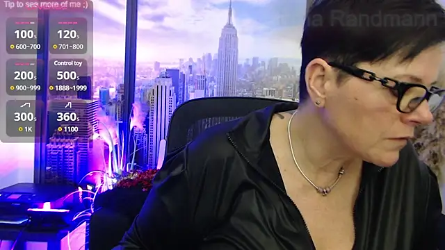 ninarandmann online show from 19, 2, 2025