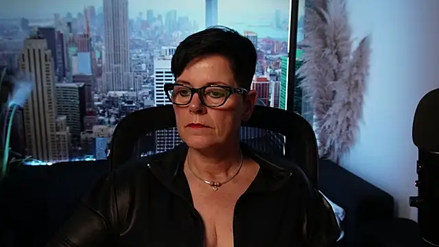 ninarandmann online show from 13, 11, 2025