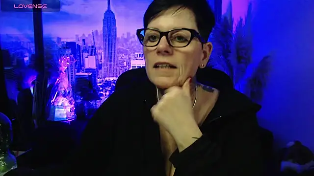 Snapshot of ninarandmann chatting on 25, 3, 2026 ninarandmann online show from 25, 3, 2026