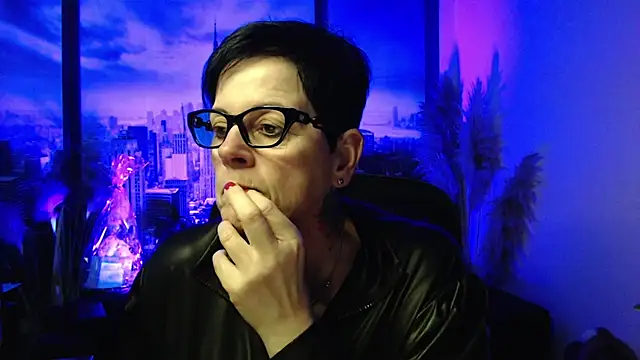 Snapshot of ninarandmann chatting on 2, 4, 2026 ninarandmann online show from 2, 4, 2026