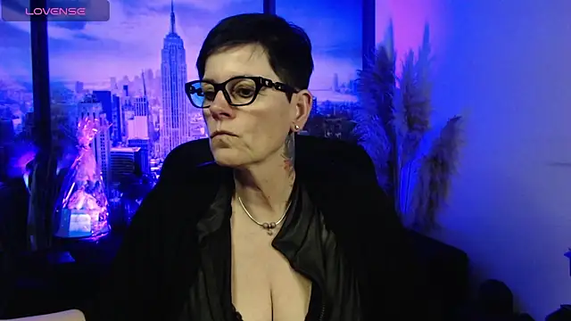 Snapshot of ninarandmann chatting on 21, 4, 2026 ninarandmann online show from 21, 4, 2026
