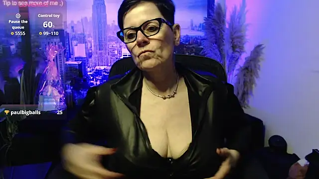 Snapshot of ninarandmann chatting on 29, 4, 2026 ninarandmann online show from 29, 4, 2026