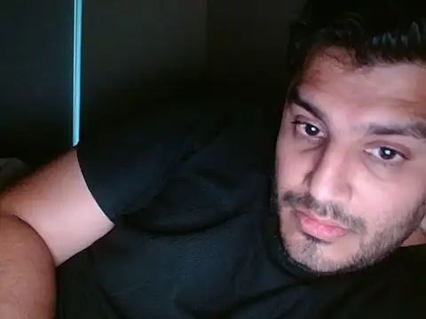Snapshot of robintoit chatting on 27, 6, 2026 robintoit online show from 27, 6, 2026