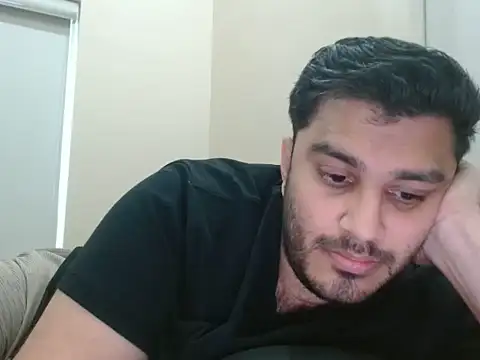 Snapshot of robintoit chatting on 30, 6, 2026 robintoit online show from 30, 6, 2026