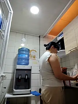 Natasha milf   online show from 1, 11, 2025