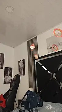 Natasha milf   online show from 18, 12, 2025