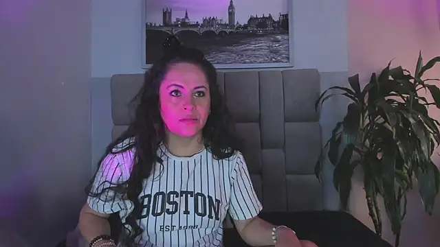 hanny milf online show from 12, 9, 2025