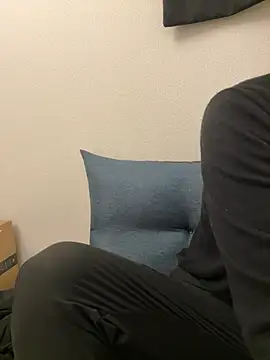 Snapshot of -mirai- chatting on 3, 2, 2025 -mirai- online show from 3, 2, 2025