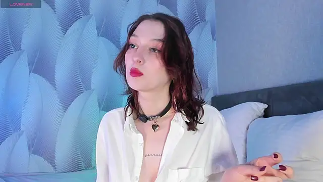 Snapshot of CrystalRey chatting on 9, 9, 2025 CrystalRey online show from 9, 9, 2025