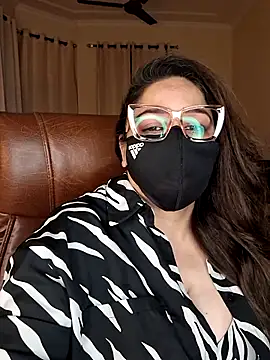 Snapshot of SEXY-Sardarni chatting on 18, 5, 2026 SEXY-Sardarni online show from 18, 5, 2026