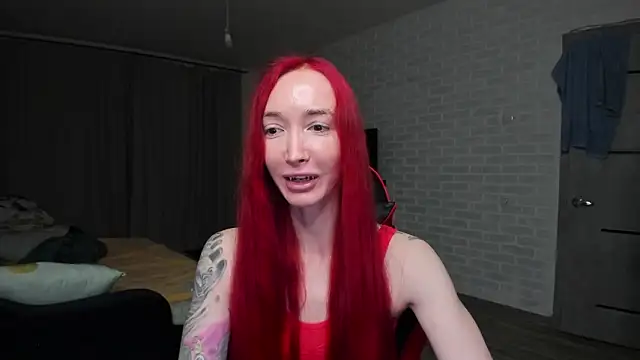 Snapshot of Roxy_Silver chatting on 9, 2, 2026 Roxy Silver online show from 9, 2, 2026