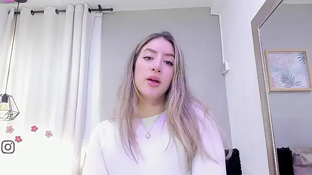 Snapshot of _AlejaCruz_ chatting on 23, 2, 2026 AlejaCruz online show from 23, 2, 2026