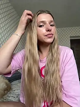 Snapshot of adel_secret chatting on 9, 7, 2026 adel secret online show from 9, 7, 2026