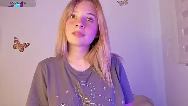 Sophy Bunny online show from 26, 12, 2024