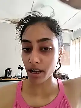 cleopatra-phaedra online show from 10, 12, 2024