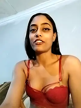 cleopatra-phaedra online show from 8, 6, 2026