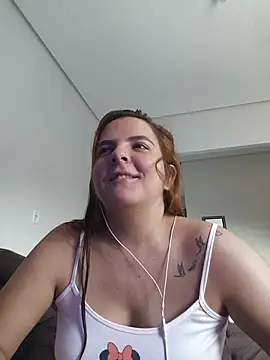 Snapshot of Bruninha_Hot10 chatting on 18, 6, 2026 Bruninha Hot10 online show from 18, 6, 2026
