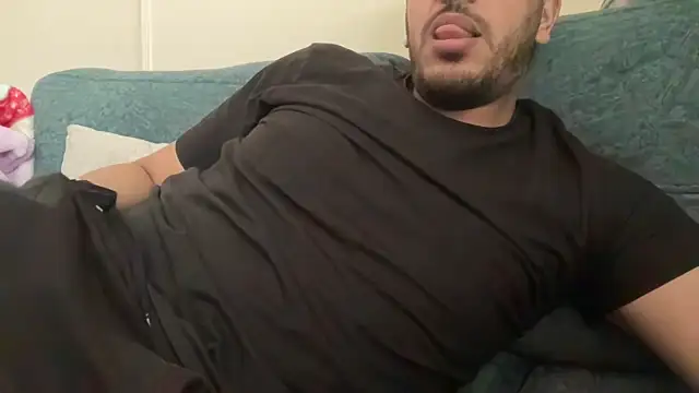 Snapshot of Mooka69 chatting on 12, 4, 2026 Mooka69 online show from 12, 4, 2026