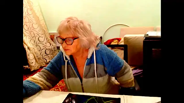 Natali7634 online show from 19, 12, 2025