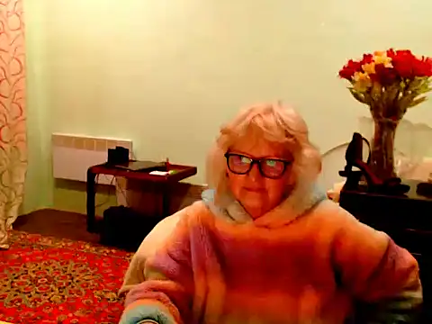 Snapshot of Natali7634 chatting on 5, 5, 2026 Natali7634 online show from 5, 5, 2026