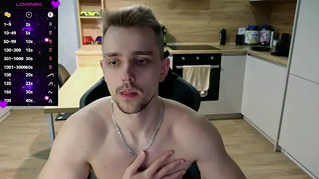 Snapshot of Larstar01 chatting on 16, 2, 2025 Larstar01 online show from 16, 2, 2025