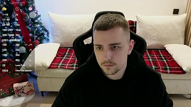 Snapshot of Larstar01 chatting on 5, 2, 2026 Larstar01 online show from 5, 2, 2026