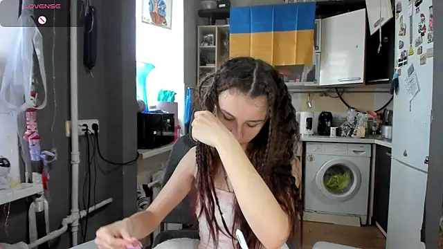  Nika Kik online show from 10, 4, 2026