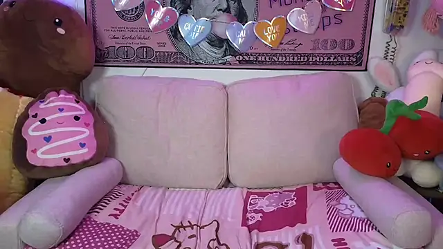 Snapshot of CherryBombBomb chatting on 26, 2, 2025 CherryBombBomb online show from 26, 2, 2025