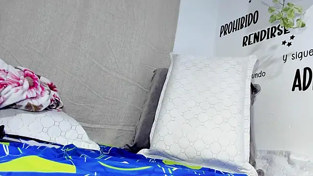 Aronxxs online show from 7, 1, 2026