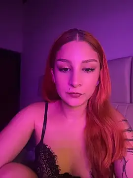 Snapshot of Mon_Cherry chatting on 13, 6, 2026 Mon Cherry online show from 13, 6, 2026