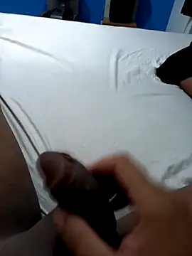 Snapshot of Seductiveblack chatting on 4, 2, 2025 Seductiveblack online show from 4, 2, 2025